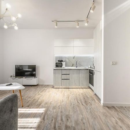 Miku Apartment-Modernly Designed Downtown Tirana Kültér fotó