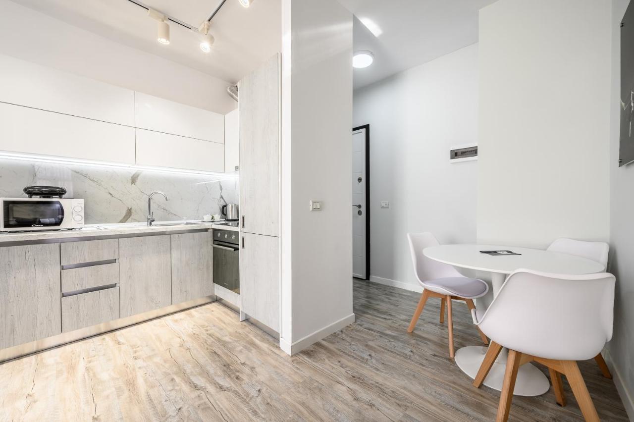 Miku Apartment-Modernly Designed Downtown Tirana Kültér fotó