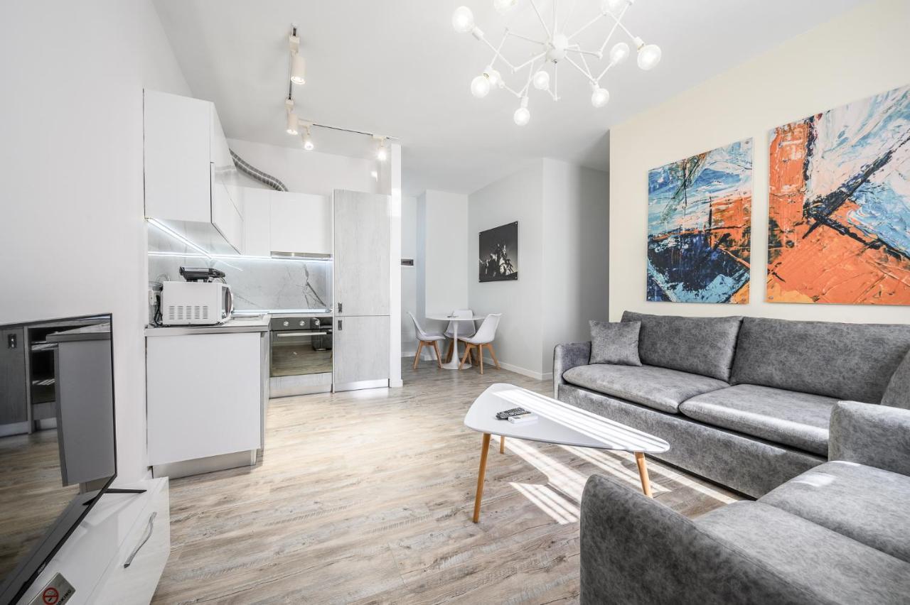 Miku Apartment-Modernly Designed Downtown Tirana Kültér fotó