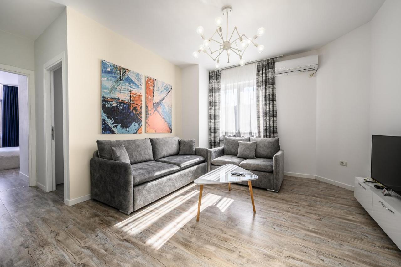 Miku Apartment-Modernly Designed Downtown Tirana Kültér fotó